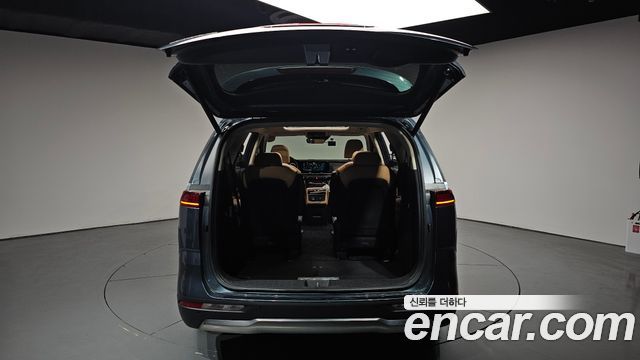 Kia Carnival (IV) Gasoline 9-Seater Signature 2023 — фото 20