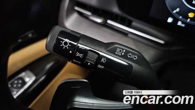 Kia Carnival (IV) Gasoline 9-Seater Signature 2023 — фото 30