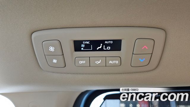 Kia Carnival (IV) Gasoline 9-Seater Signature 2023 — фото 35