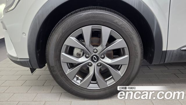 Renault Korea XM3 1.6 GTe Inspire 2024 — фото 5