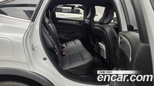 Renault Korea XM3 1.6 GTe Inspire 2024 — фото 11