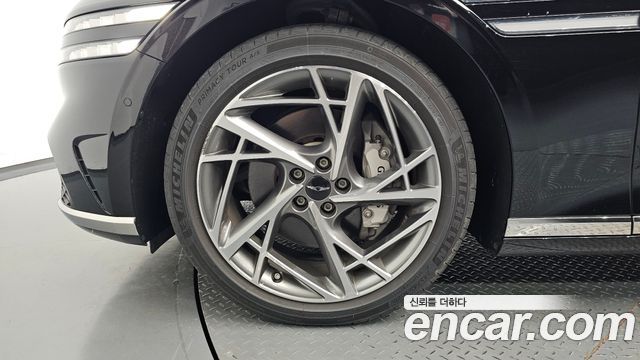 Genesis G90 (RS4) Gasoline 3.5 Turbo AWD 2023 — фото 5
