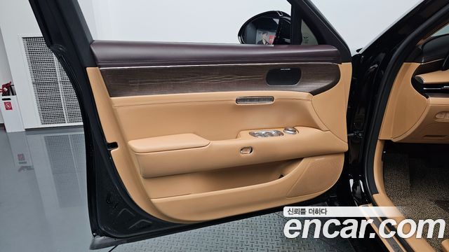 Genesis G90 (RS4) Gasoline 3.5 Turbo AWD 2023 — фото 24