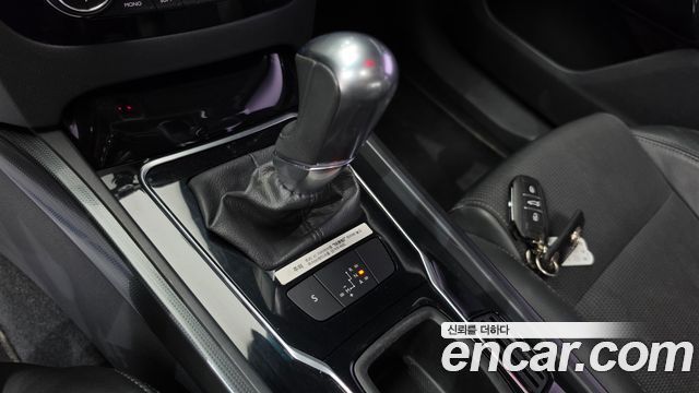 Peugeot 508 1.6 e-HDi Active First Generation 2015 — фото 9