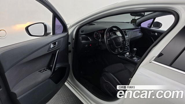 Peugeot 508 1.6 e-HDi Active First Generation 2015 — фото 10