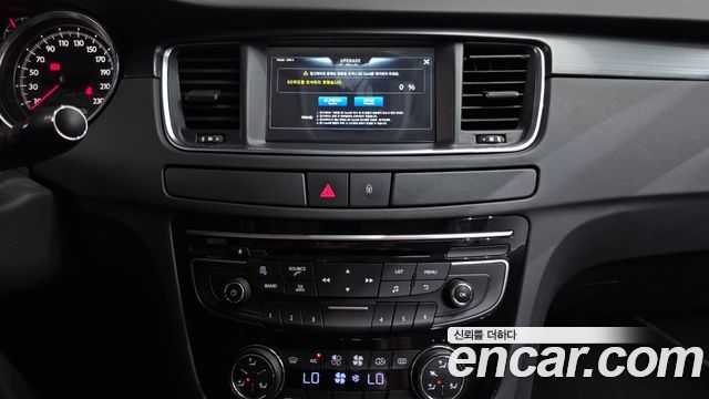 Peugeot 508 1.6 e-HDi Active First Generation 2015 — фото 14