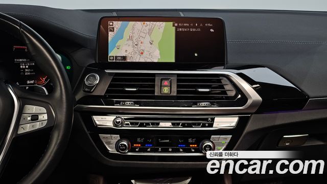 BMW X4 (G02) xDrive20i xLine 2021 — фото 15