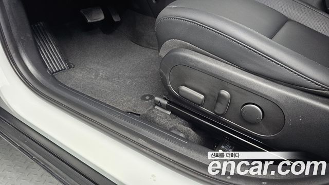 Hyundai Kona (SX2) Gasoline 1.6 Turbo 2WD Premium 2025 — фото 30