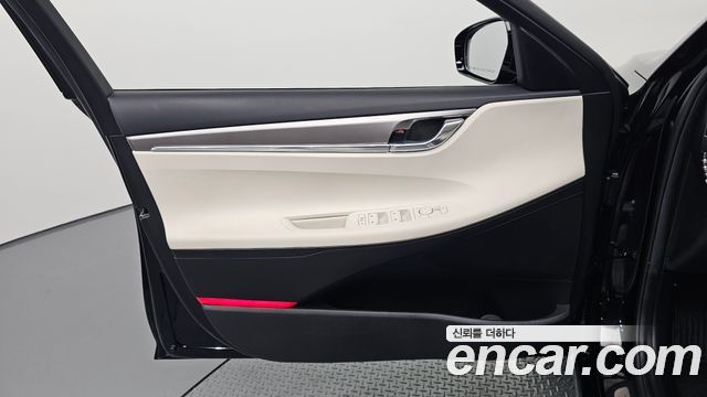 Hyundai Grandeur (IG) 2.5 Le Blanc 2023 — фото 24