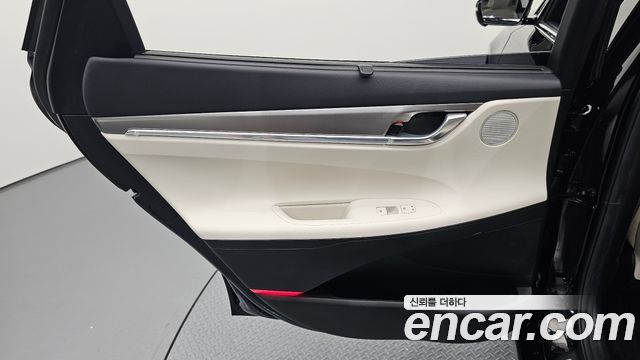 Hyundai Grandeur (IG) 2.5 Le Blanc 2023 — фото 25