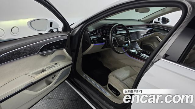 Audi A8 (D5) 55 TFSI Quattro LWB 2018 — фото 10