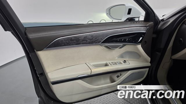Audi A8 (D5) 55 TFSI Quattro LWB 2018 — фото 24