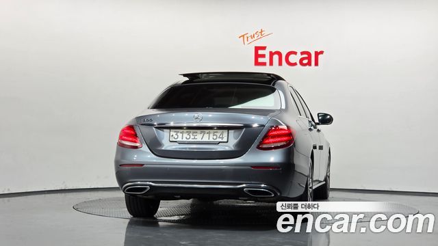 Mercedes-Benz E-Class (W213) E300 Avantgarde 2020 — фото 4