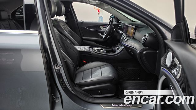 Mercedes-Benz E-Class (W213) E300 Avantgarde 2020 — фото 11