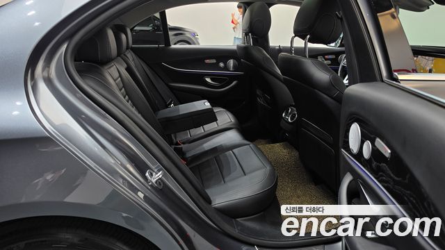 Mercedes-Benz E-Class (W213) E300 Avantgarde 2020 — фото 12