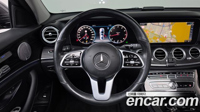 Mercedes-Benz E-Class (W213) E300 Avantgarde 2020 — фото 14