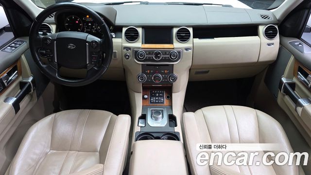 Land Rover Discovery 4 3.0 SDV6 SE 2015 — фото 7