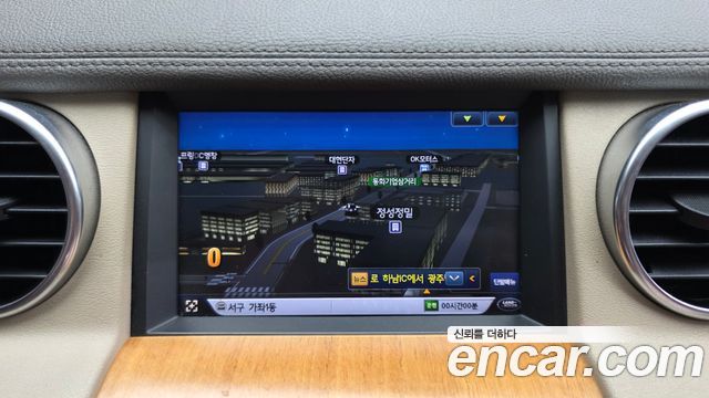 Land Rover Discovery 4 3.0 SDV6 SE 2015 — фото 14