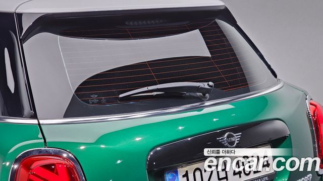 MINI Cooper 5Door HIGH 3rd 2021 — фото 30
