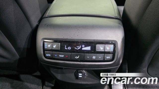 Hyundai Palisade Diesel 2.2 2WD Prestige 2023 — фото 19