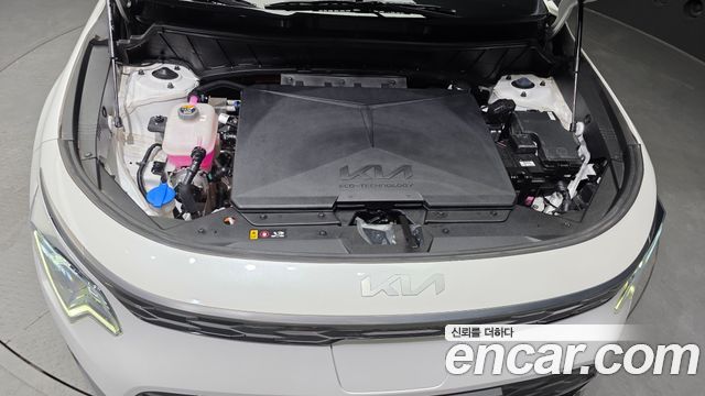 Kia Niro EV Air 2023 — фото 6