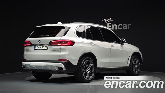 BMW X5 (G05) xDrive 40i xLine 2022 — фото 2