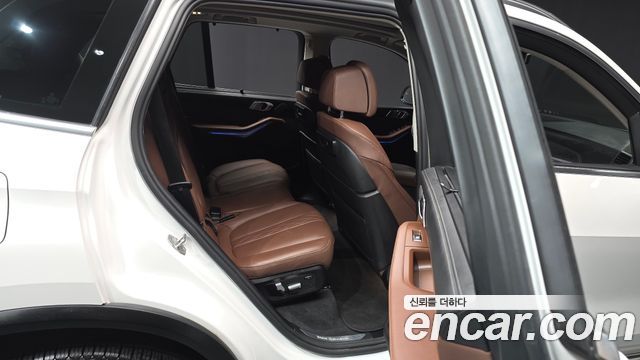 BMW X5 (G05) xDrive 40i xLine 2022 — фото 12