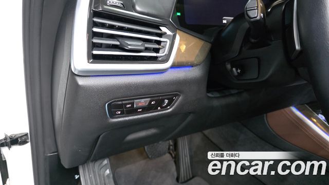 BMW X5 (G05) xDrive 40i xLine 2022 — фото 27
