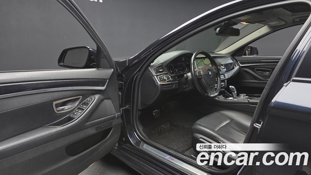 BMW 5 Series (F10) 520d xDrive M Aero Dynamic 2016 — фото 10