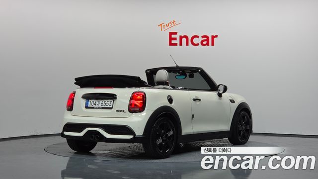 MINI Cooper S Convertible Classic Third Generation 2023 — фото 2