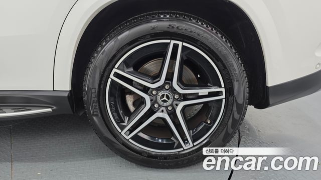 Mercedes-Benz GLE-Class (W167) GLE400d 4MATIC Coupe 2021 — фото 21
