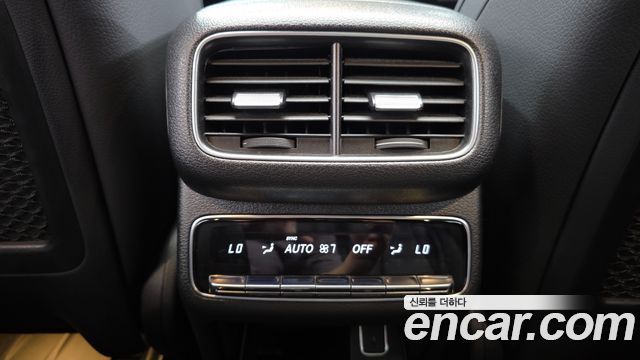 Mercedes-Benz GLE-Class (W167) GLE400d 4MATIC Coupe 2021 — фото 31