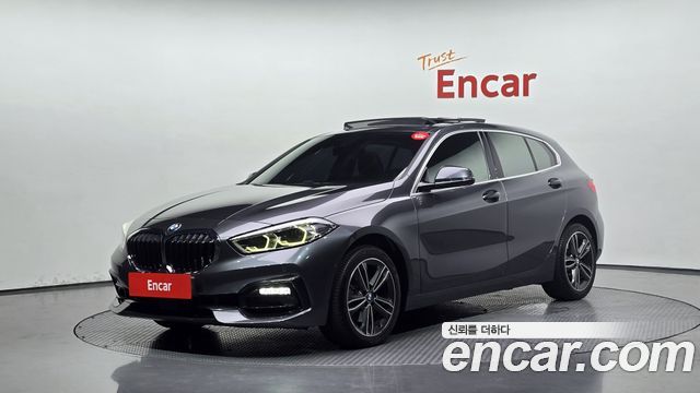 BMW 1 Series (F40) 118d Sport