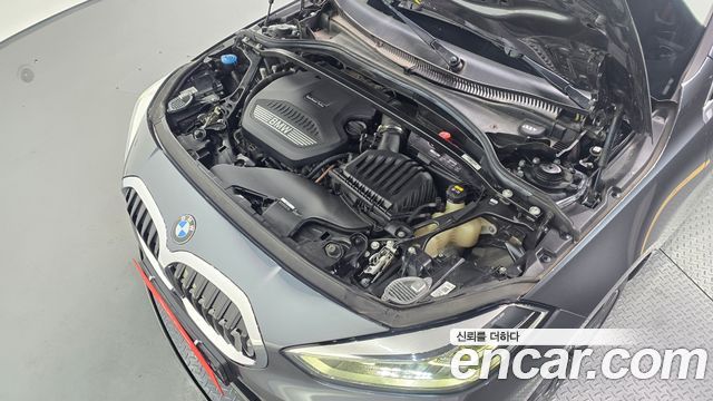 BMW 1 Series (F40) 118d Sport 2020 — фото 6