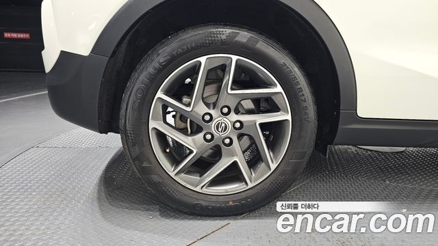 KG Mobility (SsangYong) Very New Tivoli Gasoline 1.5 2WD V3 2022 — фото 5