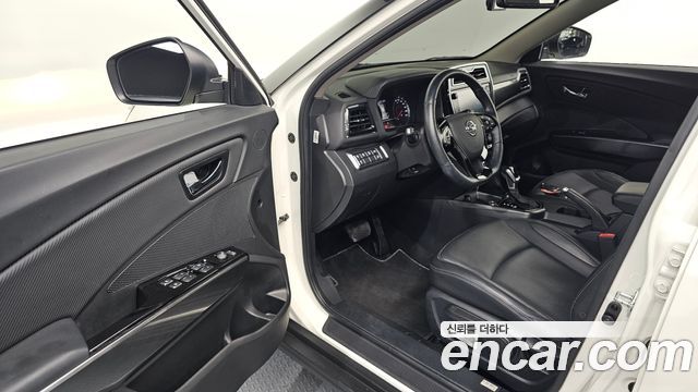 KG Mobility (SsangYong) Very New Tivoli Gasoline 1.5 2WD V3 2022 — фото 10