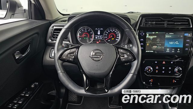KG Mobility (SsangYong) Very New Tivoli Gasoline 1.5 2WD V3 2022 — фото 12