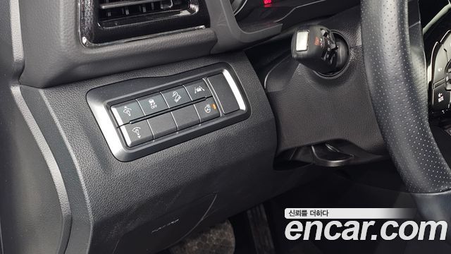 KG Mobility (SsangYong) Very New Tivoli Gasoline 1.5 2WD V3 2022 — фото 18