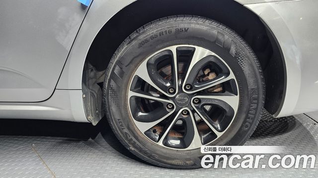 Renault Korea SM6 2.0 LPe PE (Rental car) 2019 — фото 21