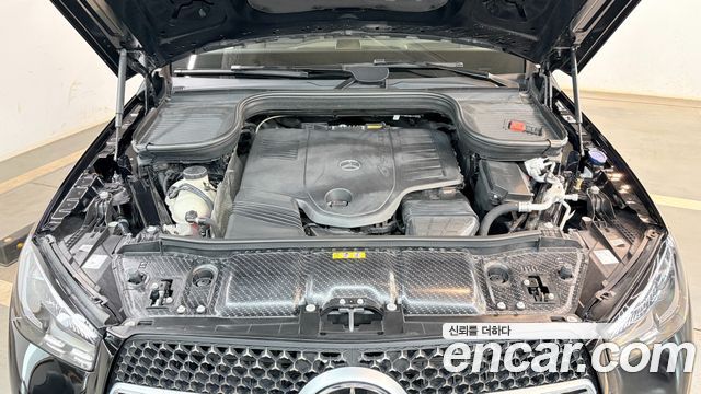 Mercedes-Benz GLE-Class (W167) GLE450 4MATIC 2025 — фото 6