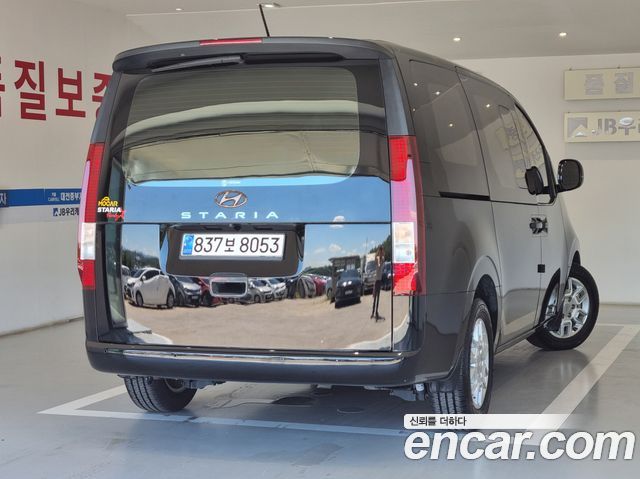 Hyundai Staria Cargo 5-Seater Modern 2023 — фото 5