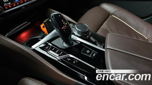 BMW 5 Series (G30) 530i M Sport Package 2023 — фото 9