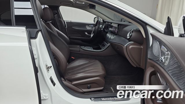Mercedes-Benz CLS-Class (C257) CLS450 4MATIC AMG Line 2021 — фото 11