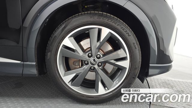 Audi Q4 e-tron (F4) 40 Premium 2022 — фото 27