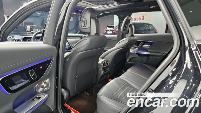 Mercedes-Benz GLC-Class (X254) GLC300 4MATIC AMG Line 2023 — фото 12