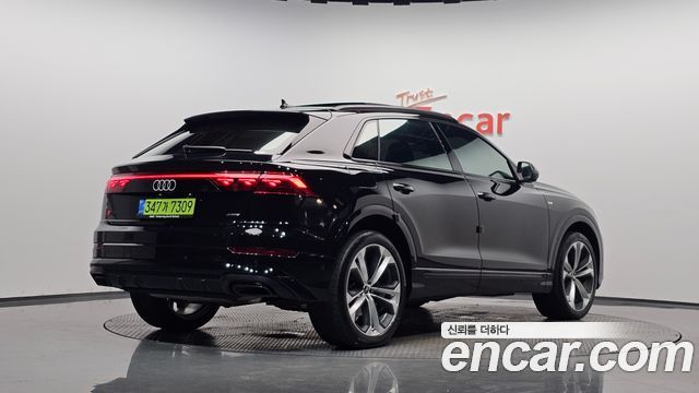 Audi Q8 (4M) 55 TFSI Quattro Premium 2025 — фото 2