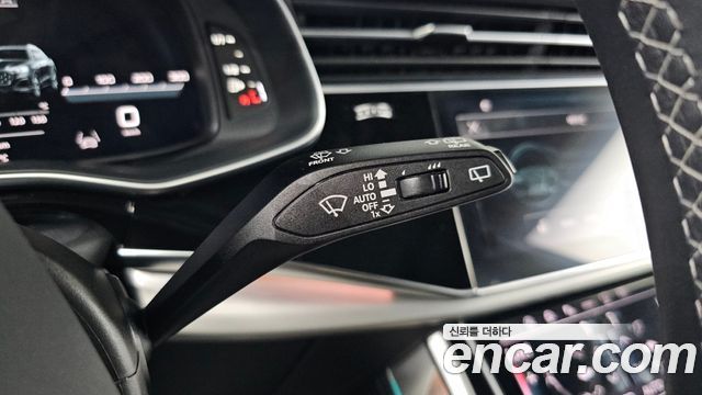 Audi Q8 (4M) 55 TFSI Quattro Premium 2025 — фото 16