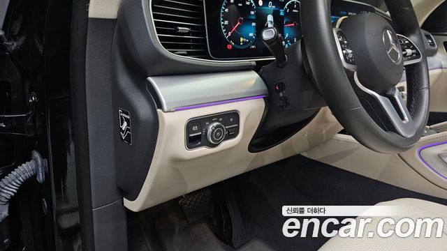 Mercedes-Benz GLE-Class (W167) GLE300d 4MATIC 2020 — фото 13