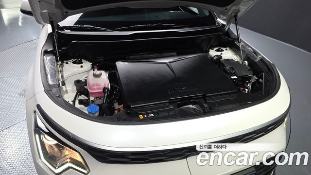 Kia Niro EV Air 2023 — фото 6