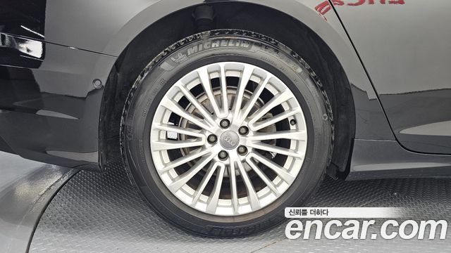 Audi A6 (C8) 40 TDI Premium 2020 — фото 5